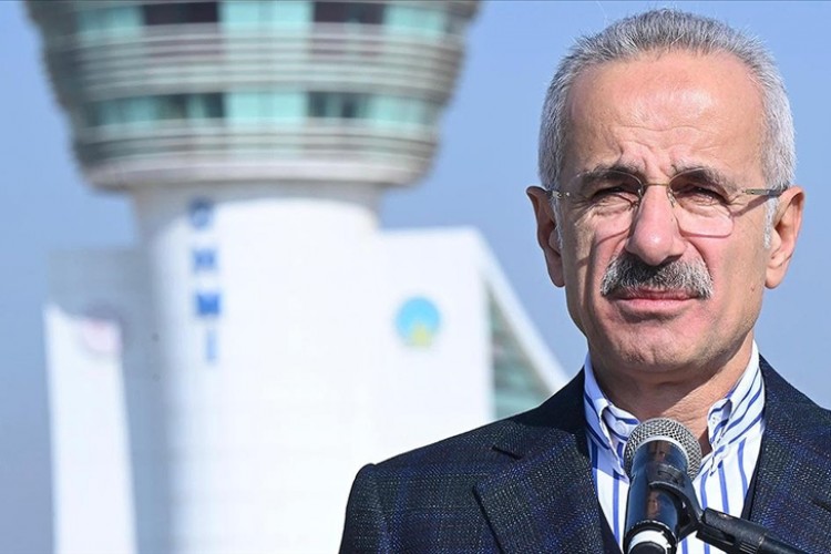 Hava yolunu tercih eden yolcu sayısı 5 ayda 82 milyonu geçti