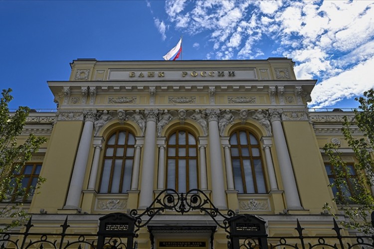 Rusya'da kar etmeyen bankaların oranı yükseldi