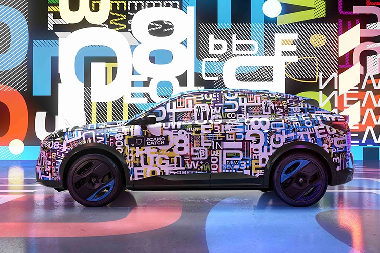 Kamuflajlı yeni Peugeot 3008 yollarda