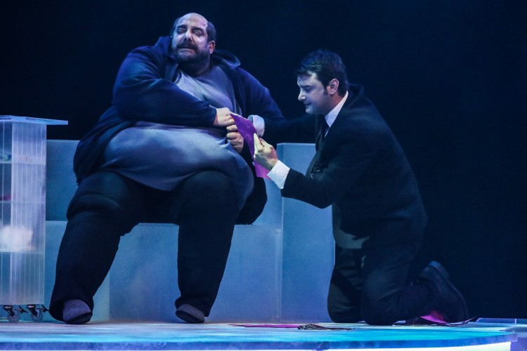 ''Balina'' Mart Ayı Temsilleriyle Hız Kesmiyor!