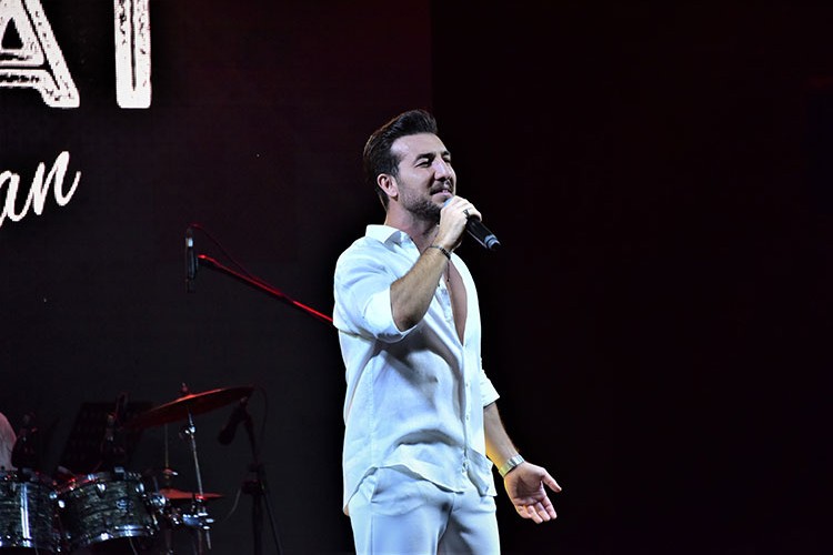 Azka da nostalji gecesi