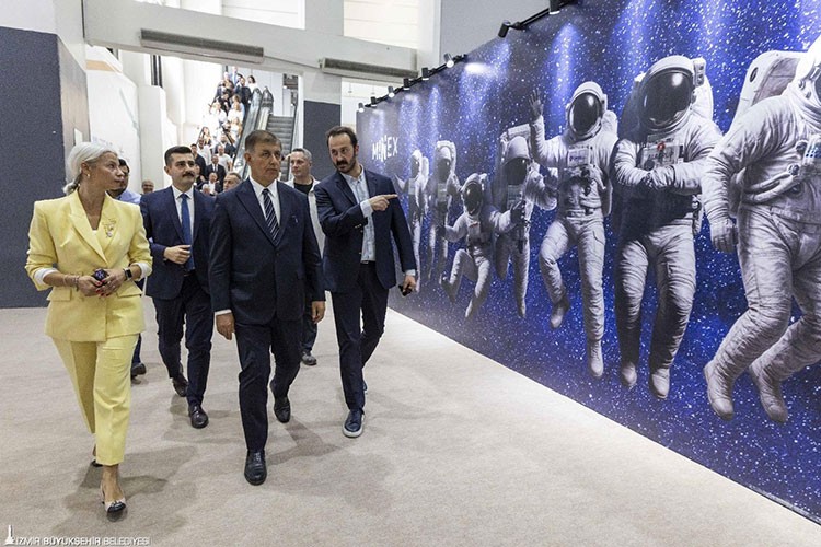 Madencilik sektörünün kalbi İzmir'de atıyor