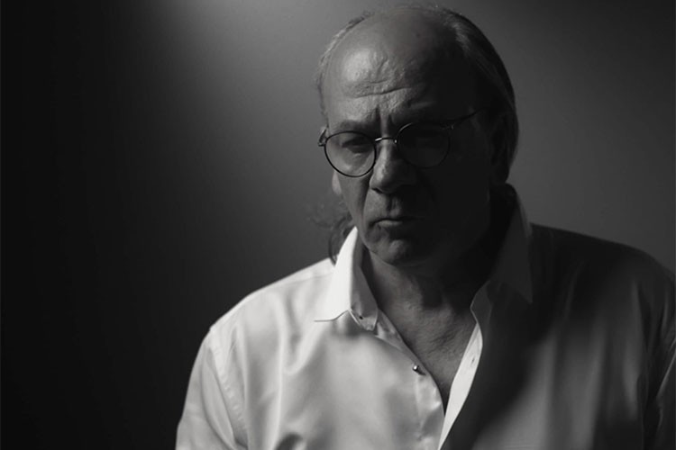 "Unuturum" adlı çalışmasını müzikseverlerin beğenisine sundu