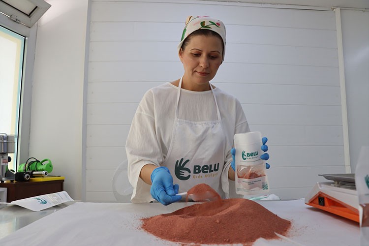 Bebekler için sebzeli ek gıda üretimi