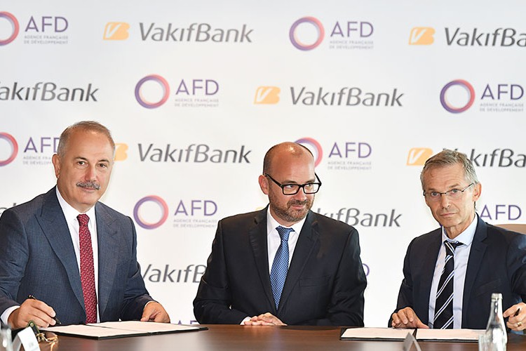 AFD'den VakıfBank'a 100 milyon euro ek kaynak