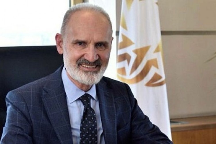 "Döviz kurlarının dengeye geleceğini öngörüyoruz"