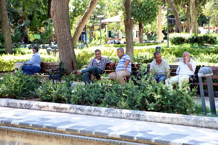 Şanlıurfa'da termometreler 45 dereceyi gösterdi