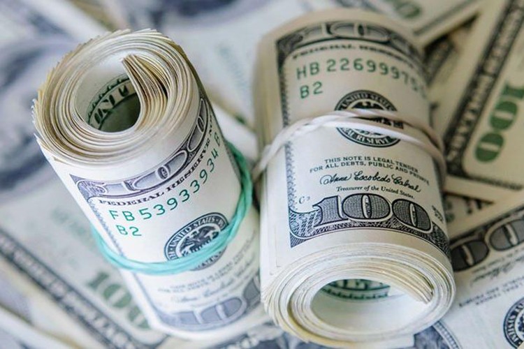 Dolar/TL düşüşle başladı