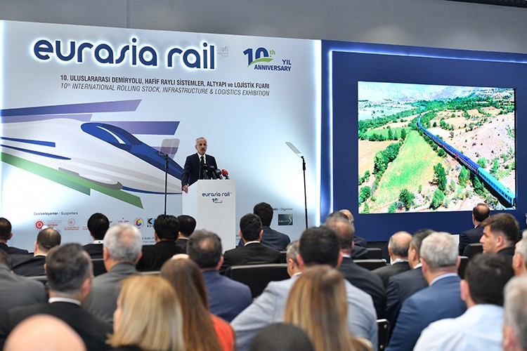 Demiryolu sektörünün buluşma noktası Eurasia Rail açıldı