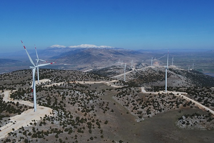 2. büyük rüzgar enerji santralinde rekor
