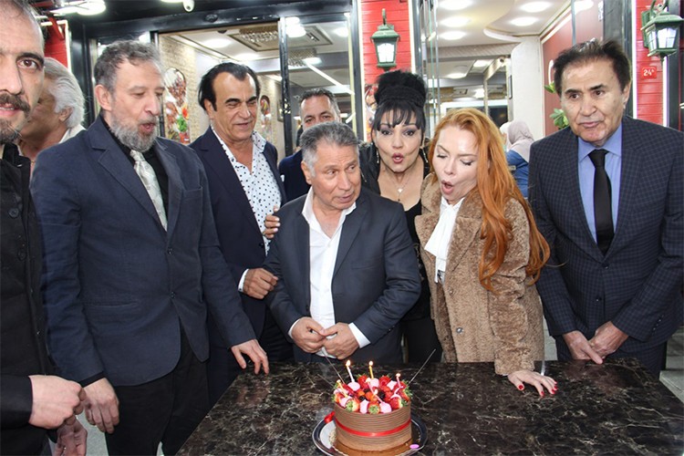 Ünlüler Ciğeristan'da can ciğer oldular