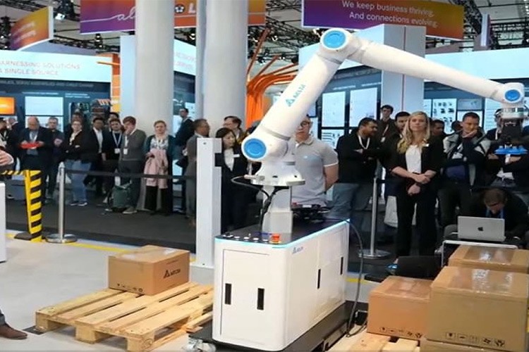 Delta'dan lojistik için D-Bot robotları