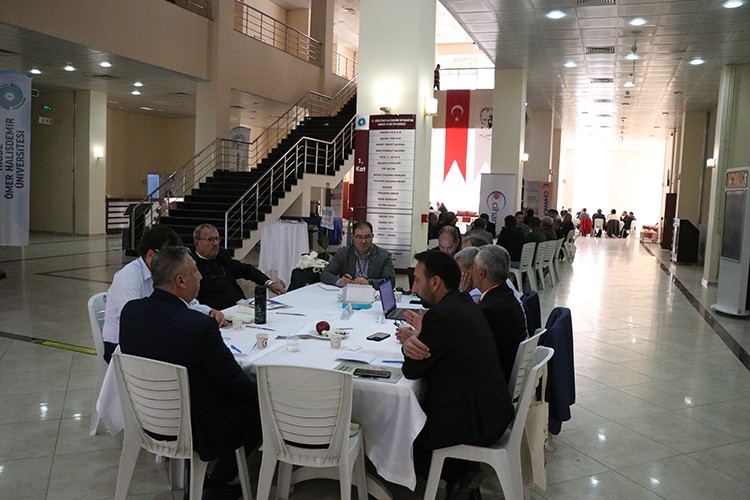 Niğde'deki "Tarımın Geleceği Çalıştayı" sona erdi