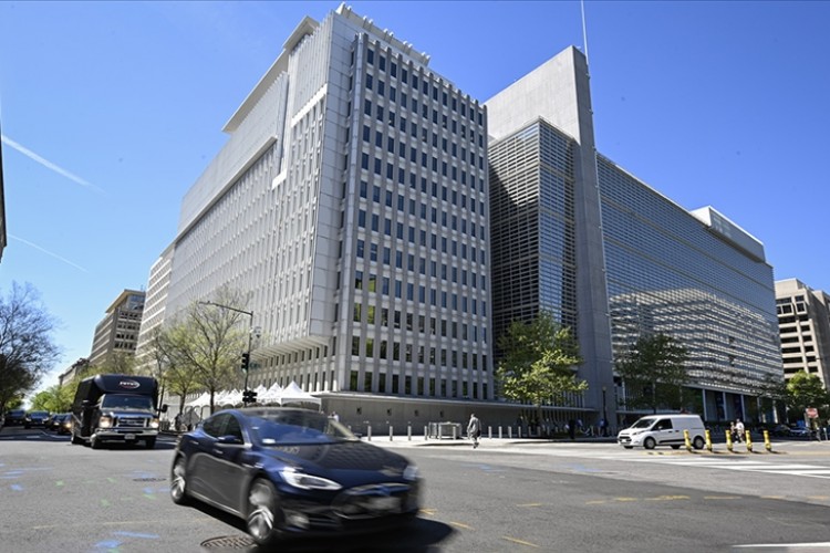 Dünya Bankası, 2024 küresel ekonomik büyüme tahminini yükseltti