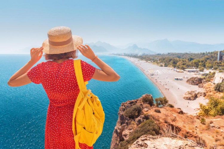 Antalya'da turizmciler "sürdürülebilir turizmi" değerlendirdi