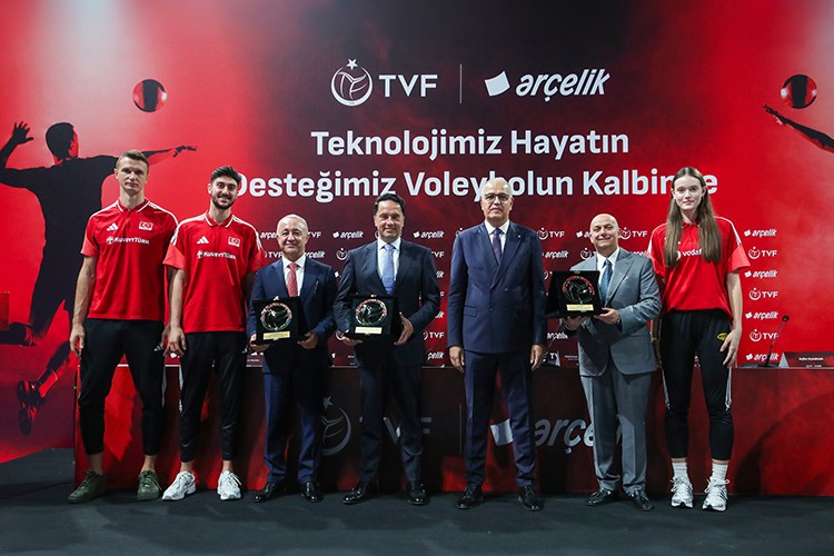 Arçelik'ten voleybol milli takımlarına sürdürülebilir destek