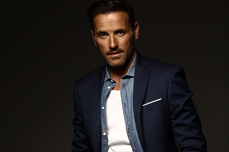 Nikos Vertis, 28 Kasım'da Türkiye'deki ilk konserini verecek