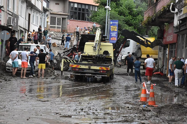 Meteoroloji'den 'turuncu' alarm, çok sayıda il için uyarı