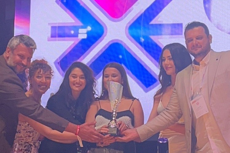 QNB Sigorta, Sigorta Sektörü Plaj Voleybolu Turnuvası'nda Adını Kürsüye Yazdı