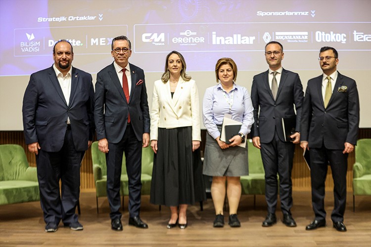 Bursa'da "Next Level Uludağ Zirvesi" başladı