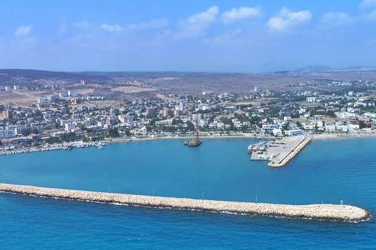 Taşucu limanı yeniden satışta