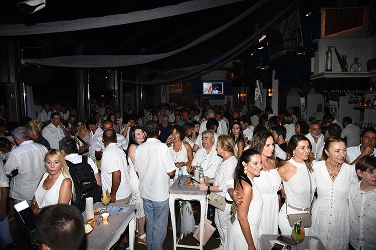 Bodrum'da beyaz gece