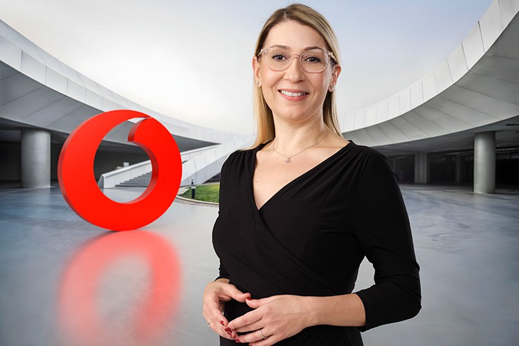 Vodafone uçtan uca dijital müşteri deneyimi sunuyor