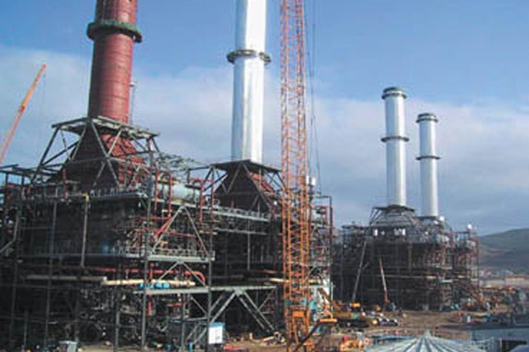 Eski santrallerin reaktif güç yükümlülüğüne geçiş süresi 1 yıl ertelendi