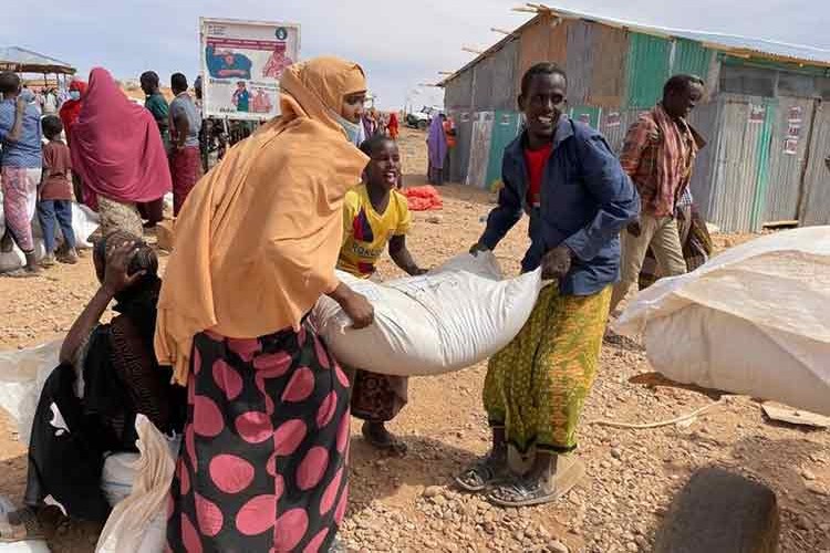 Kenya'da 4 milyona yakın insan acil gıdaya ihtiyaç duyuyor