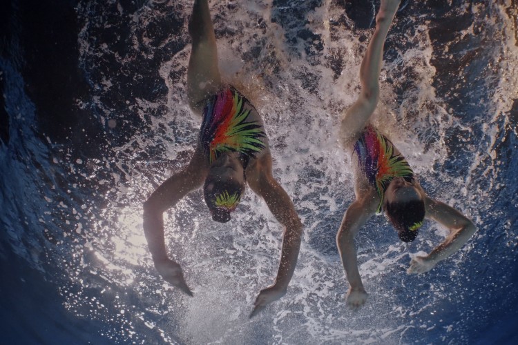 İki genç sporcunun isyankâr, neşeli ve politik mücadelesi DÜET, 16 Mart'ta MUBI'de