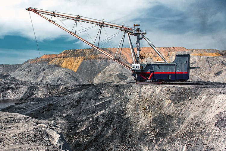 En fazla madencilik kaybetti