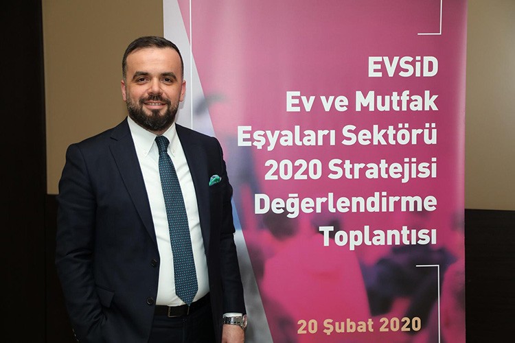 Rotayı yurtdışına çevirdi