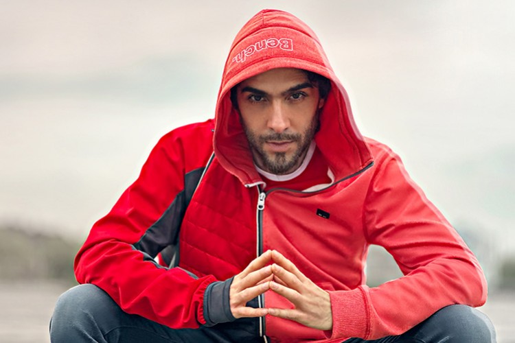 İsmail YK bu kez 'Hey Siri' dedi