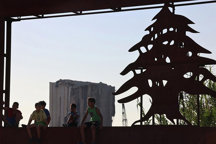 Suudi Arabistan'dan sonra Bahreyn de vatandaşlarını uyardı