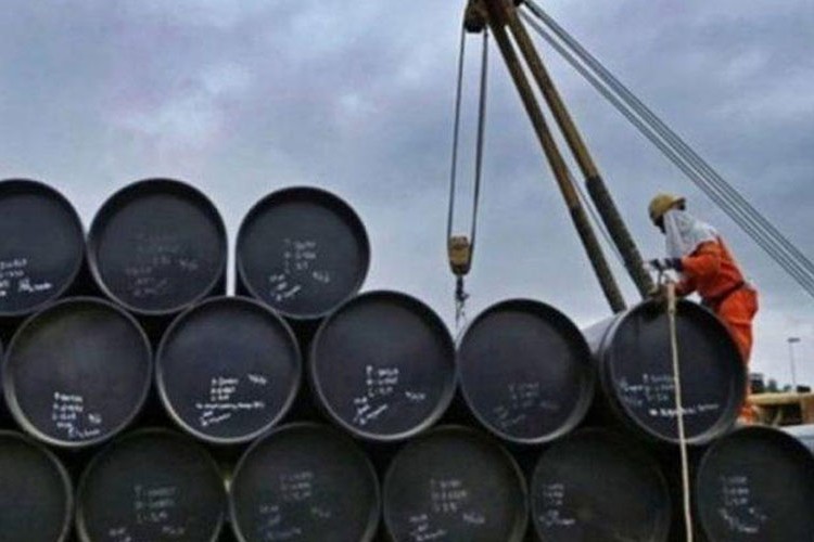 Petrol ithalatımız temmuzda yüzde 1,46 azaldı