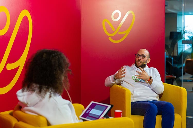 Mutluluğuna Odaklanan Uygulamalar