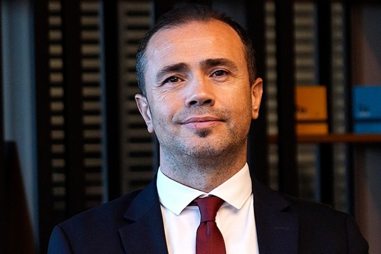 Cronos Pharma Gıda Tavsiyesi Ürünleri Üretiyor