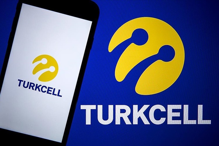 Turkcell büyümesine devam etti