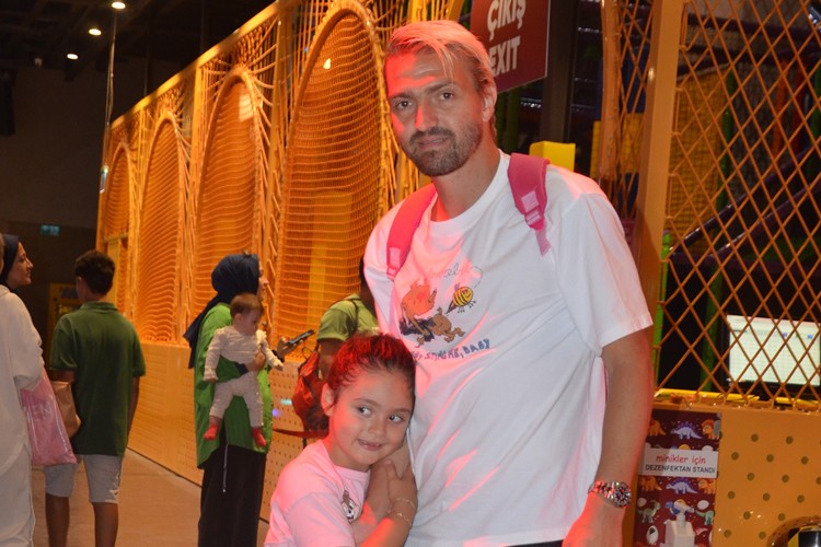 Caner Erkin, baba-kız eğlencesinde