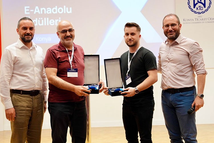 Ticimax'tan Konya'da e ticaret ödülleri