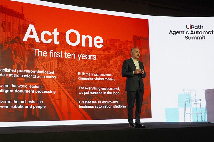 "UiPath Agentic Otomasyon Zirvesi" İstanbul'da düzenlendi