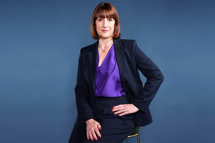 İngiltere ABD ile ticaret savaşını tırmandırmak istemiyor