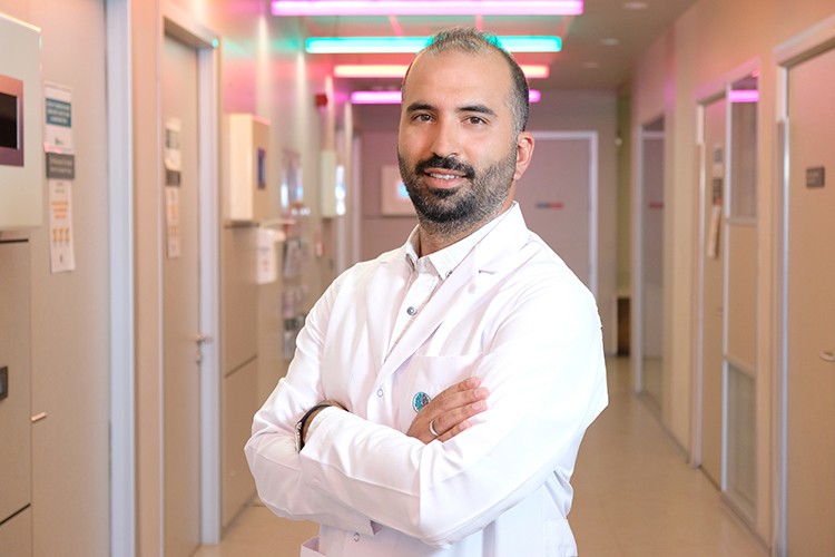 Düzenli aile hayatı intihar riskini önemli ölçüde azaltıyor