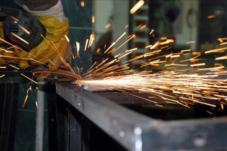 Deprem bölgesinde sanayi yeniden inşa ediliyor