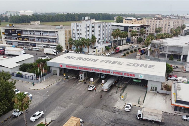 Mersin Serbest Bölgesi'ndeki 9 üstyapı yatırımcılara tahsis edilecek