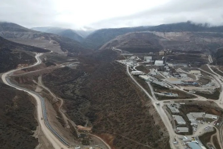 Cengiz Holding İliç'teki altın madeni satın alıyor