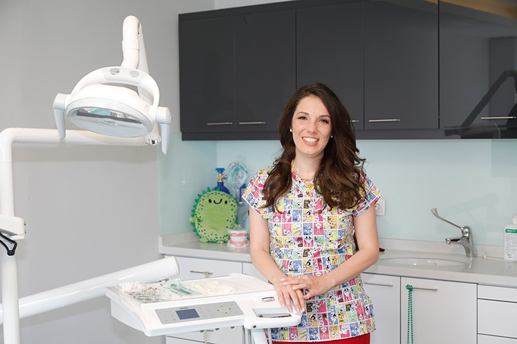 Süt dişlerinin erken kaybına dikkat