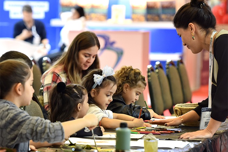 İstanbul Kitap Fuarı'nın Onur Yazarı ve Teması Belirlendi
