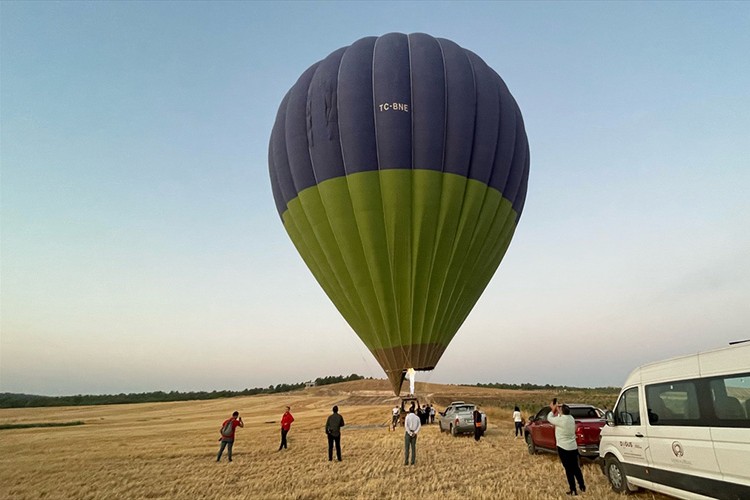 Göbeklitepe'de sıcak hava balonu turları başladı