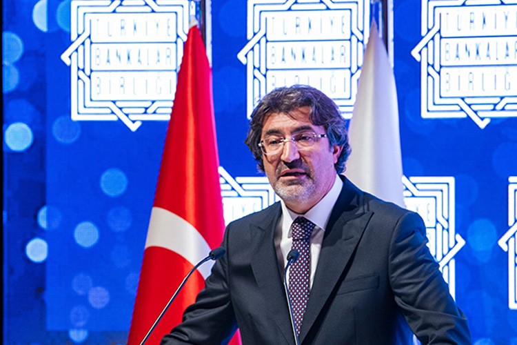 Çakar: Yabancı para mevduatın toplam mevduat içindeki payı azaldı
